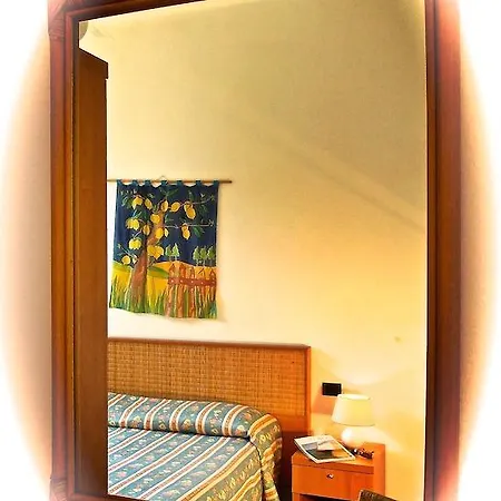Fiorisella Hotel Marina di Massa